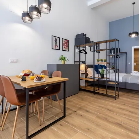 Travel Habitat Sant Isidre * Valenza